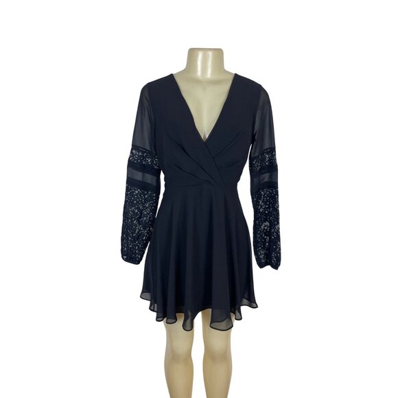 BCBGeneration Womens Black Long Sleeve Fit & Flare Dress With V-Neck Size 2 - Picture 1 of 7